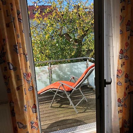 2 Zimmer Wohnung mit Balkon - Nähe Messe Haar  Exterior foto