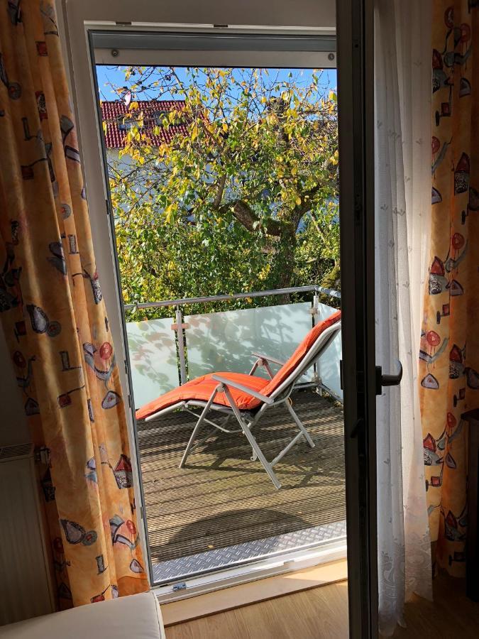 2 Zimmer Wohnung mit Balkon - Nähe Messe Haar  Exterior foto
