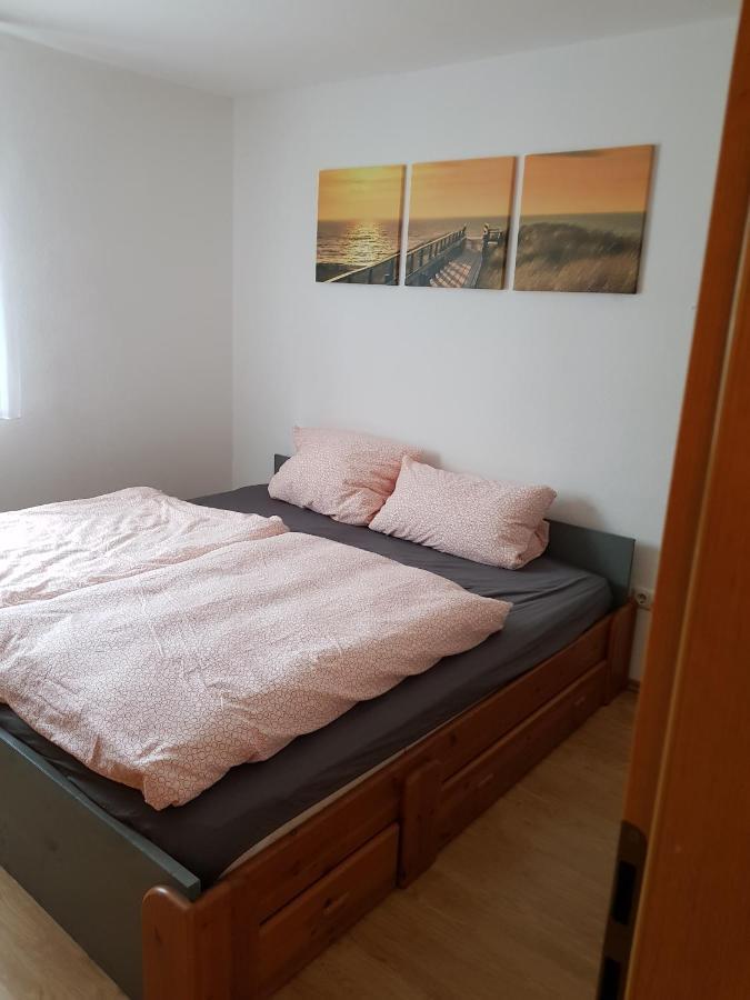2 Zimmer Wohnung mit Balkon - Nähe Messe Haar  Exterior foto