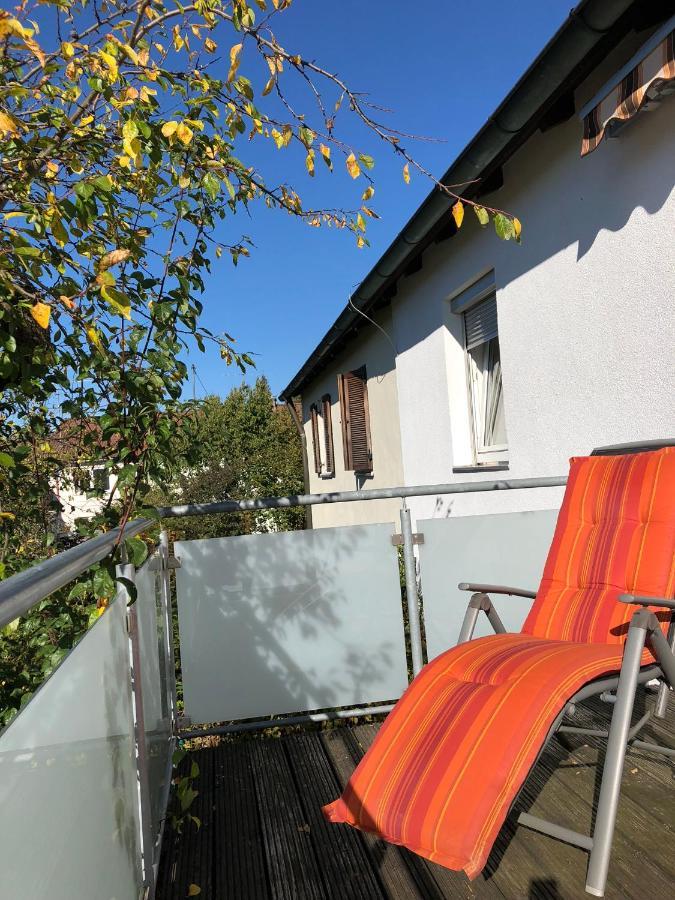 2 Zimmer Wohnung mit Balkon - Nähe Messe Haar  Exterior foto